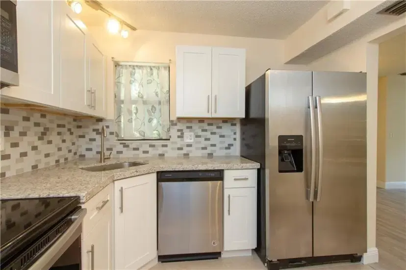 Picture of 3531 Cocoplum Cir 3466, Pompano Beach FL 33063