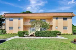 Picture of 657 Palm View Dr A3, Naples, FL 34110