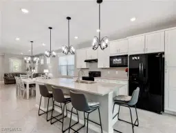 Picture of 11260 Carlingford Rd, Fort Myers, FL 33913