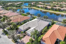 Picture of 8429 Karina Ct, Naples, FL 34114