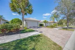 Picture of 8429 Karina Ct, Naples, FL 34114