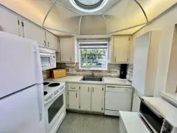 Picture of 100 Markham E, Deerfield Beach, FL 33442