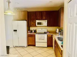 Picture of 9620 Roundstone Cir, Fort Myers, FL 33967
