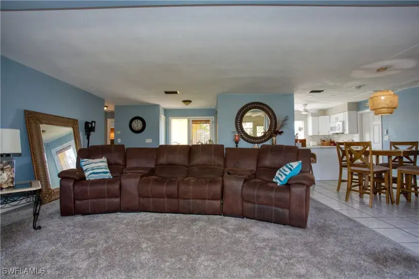 Picture of 1739 Sandy Cir, Cape Coral FL 33904