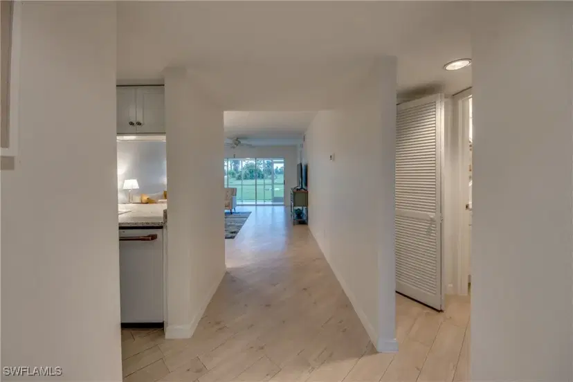Picture of 15400 River Vista Dr 302, North Fort Myers FL 33917