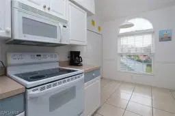 Picture of 4925 Sandra Bay Dr 201, Naples, FL 34109