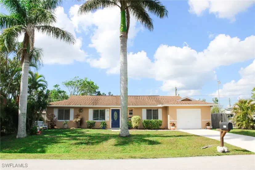 Picture of 18584 Sebring Rd, Fort Myers FL 33967