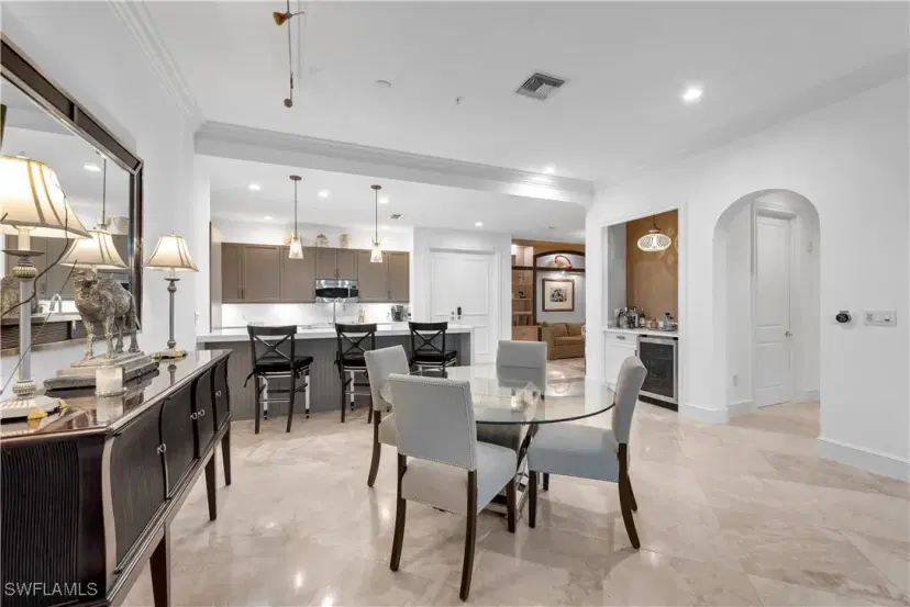 Picture of 780 5Th Ave S 203, Naples FL 34102