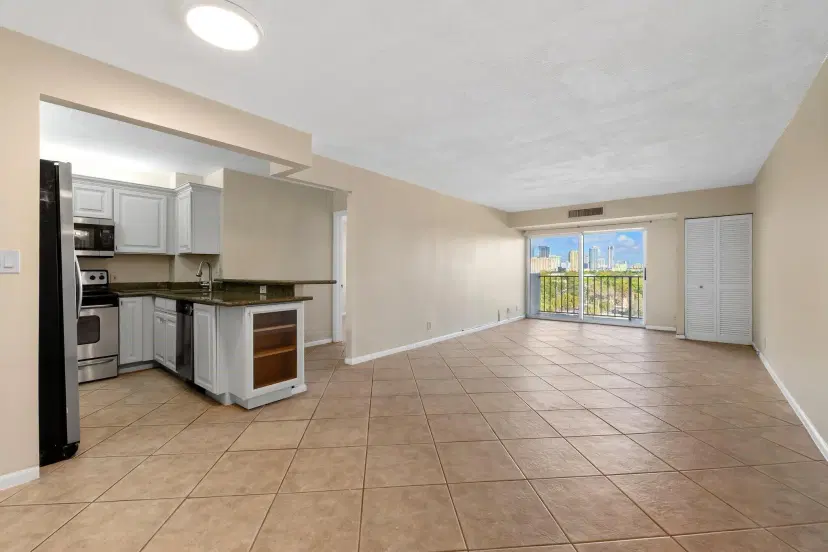 Picture of 1625 SE 10Th Ave 608, Fort Lauderdale FL 33316