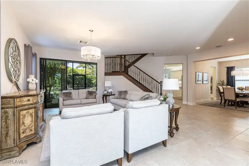 Picture of 4538 Kensington Cir, Naples FL 34119