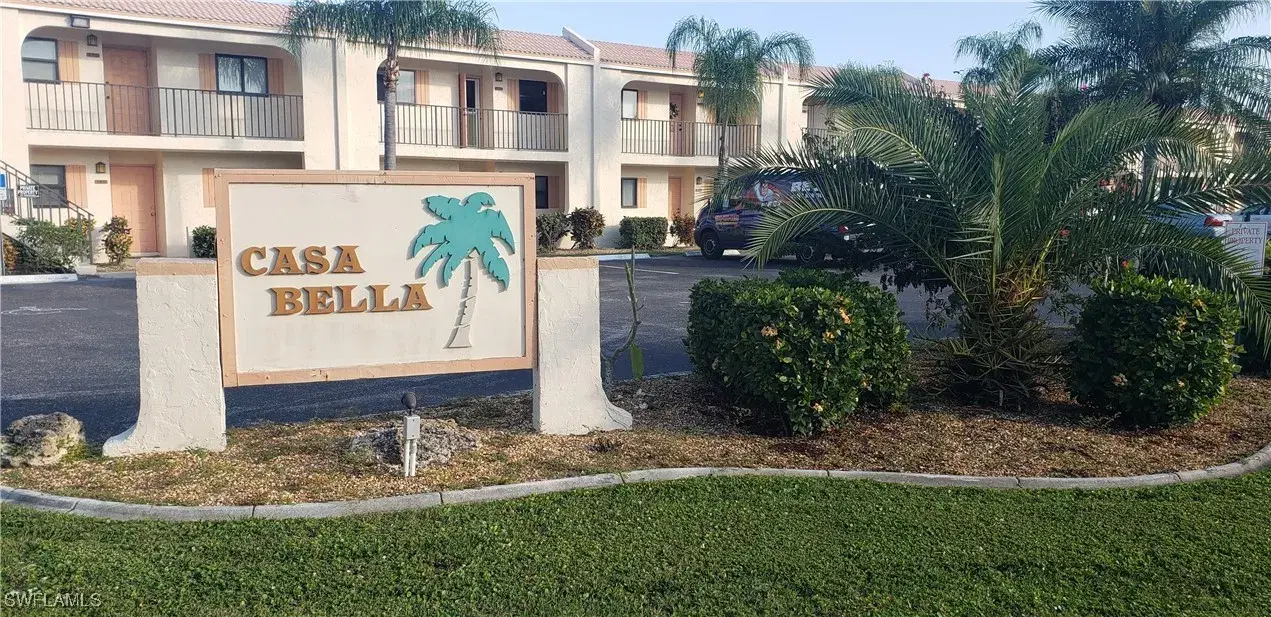 Picture of 16381 Dublin Cir 204, Fort Myers, FL 33908