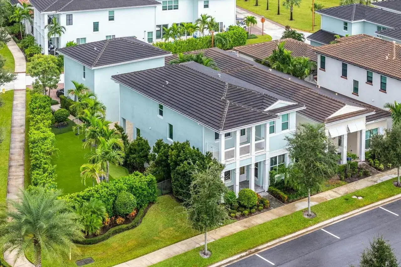Picture of 13605 Dumont Road, Palm Beach Gardens, FL 33418