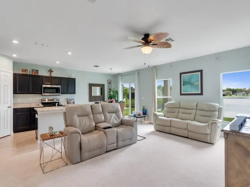 Picture of 5317 Oakland Lake Circle, Fort Pierce FL 34951