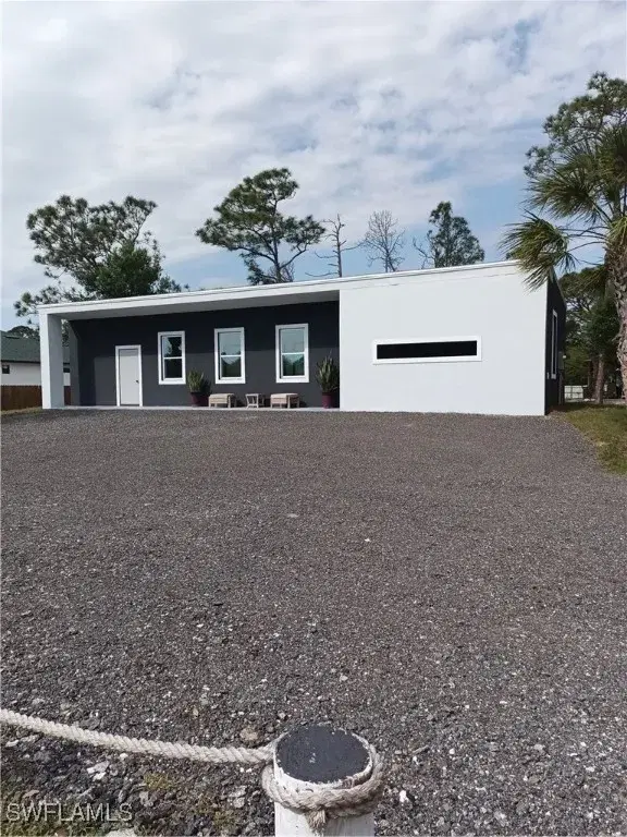 Picture of 810 S Cabbage Palm St, Clewiston FL 33440