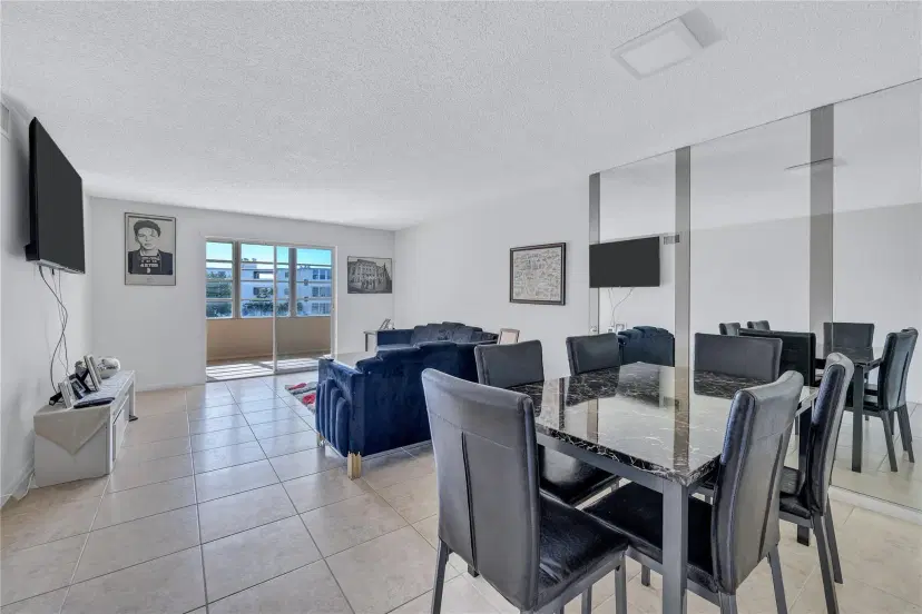 Picture of 2615 NE 3Rd Court 315, Boynton Beach FL 33435
