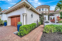 Picture of 8988 Cherry Oaks Trl, Naples, FL 34114