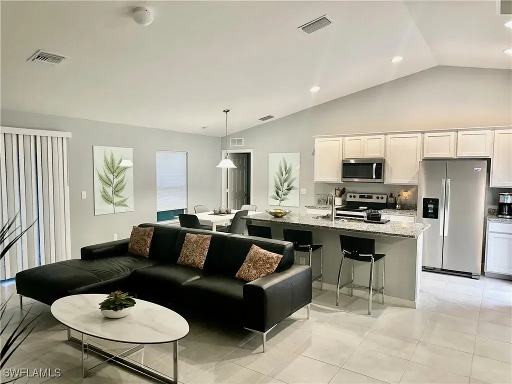 Picture of 1301 NE 34Th Ln, Cape Coral, FL 33909