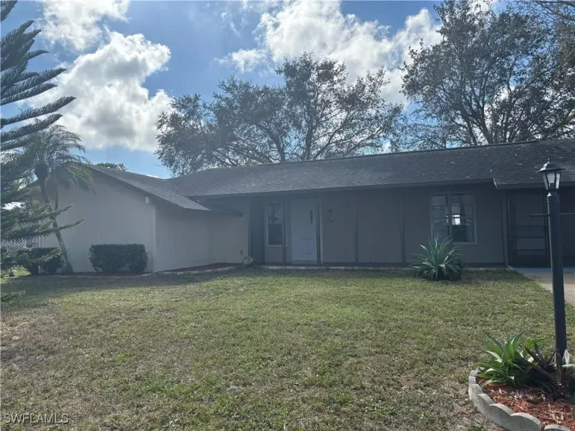 Picture of 1509 Medford Pl, Lehigh Acres FL 33936