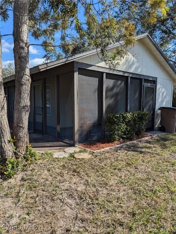 Picture of 1509 Medford Pl, Lehigh Acres FL 33936
