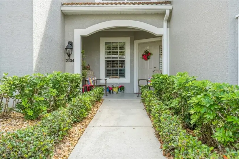 Picture of 10109 Colonial Country Club Blvd 2404, Fort Myers FL 33913