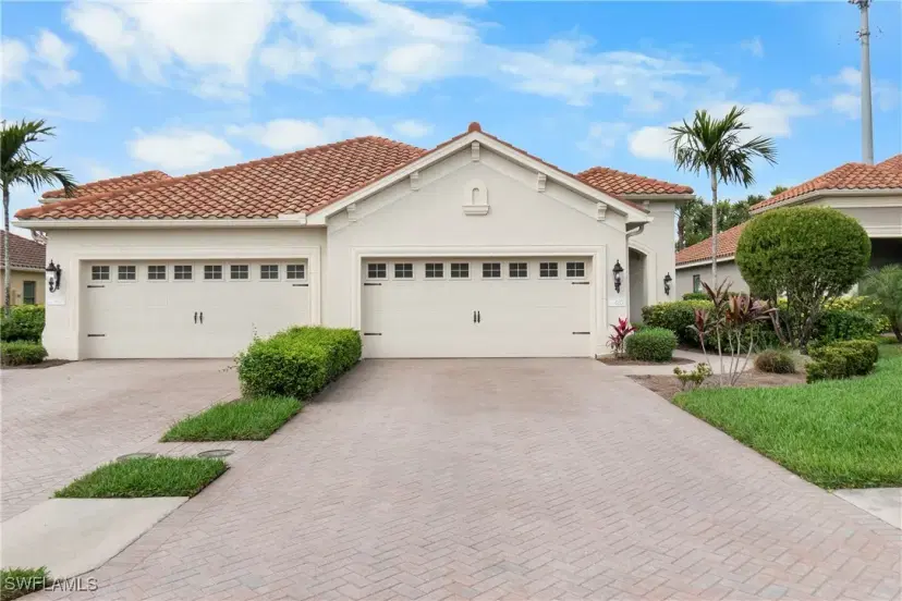 Picture of 4601 Waterscape Ln, Fort Myers FL 33966