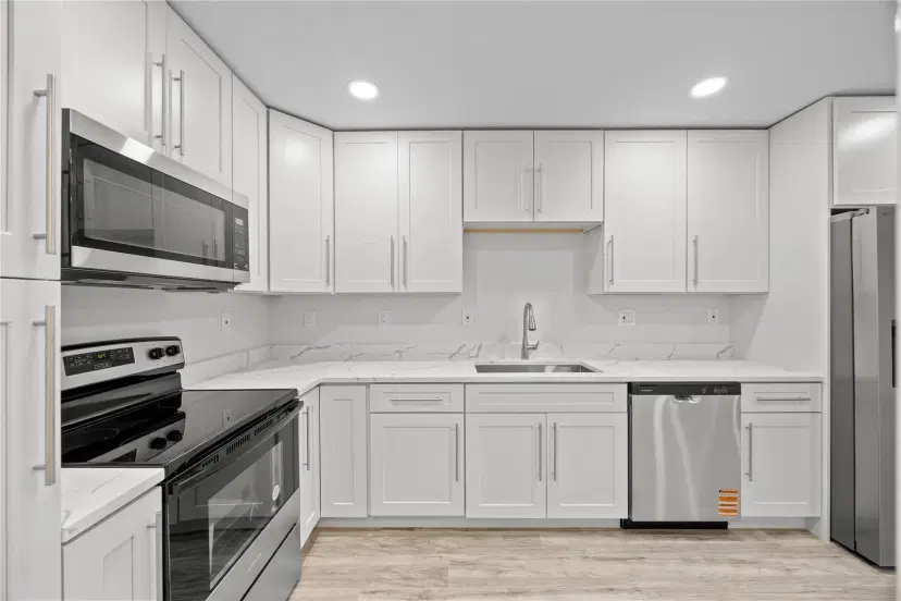 Picture of 6905 NW 76Th Ct, Tamarac FL 33321