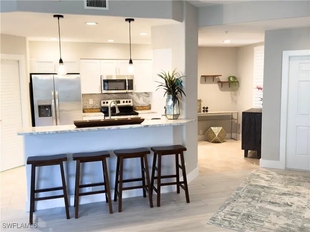 Picture of 9140 Southmont Cv 101, Fort Myers, FL 33908