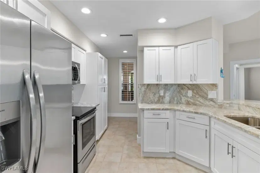 Picture of 9140 Southmont Cv 101, Fort Myers FL 33908