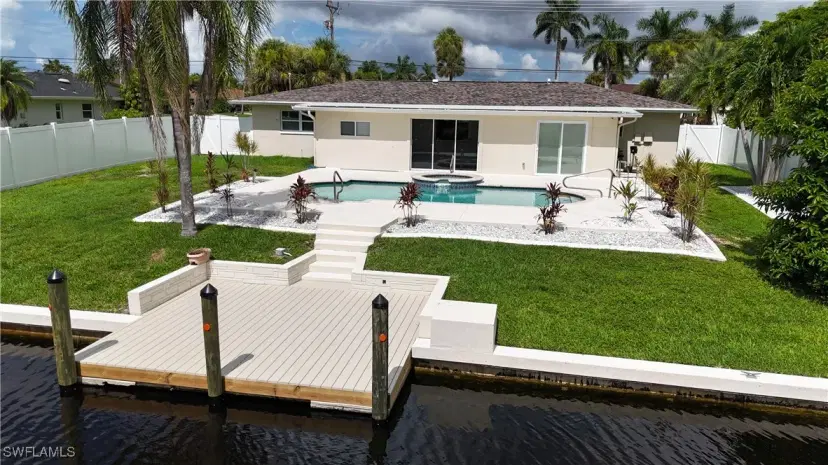 Picture of 5031 Pelican Blvd E, Cape Coral FL 33914