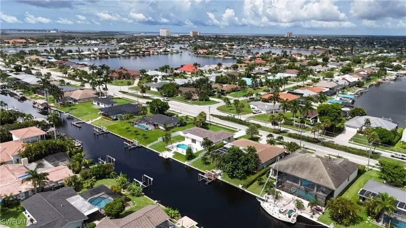 Picture of 5031 Pelican Blvd E, Cape Coral FL 33914