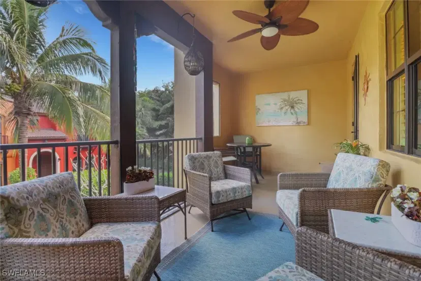 Picture of 9070 Albion Ln N 5805, Naples FL 34113