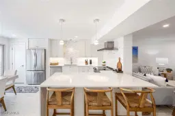 Picture of 1222 Gordon Dr 5, Naples, FL 34102