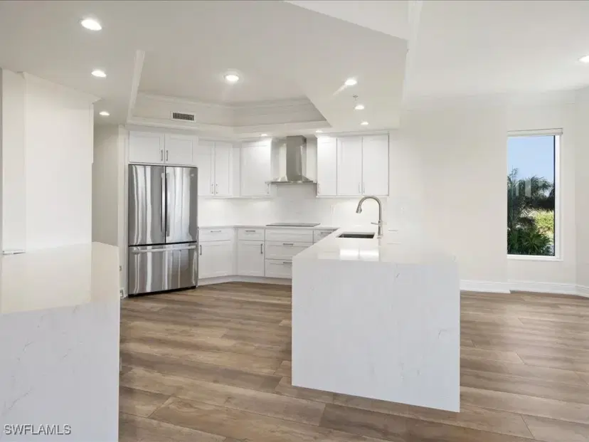 Picture of 1060 Borghese Ln 201, Naples FL 34114