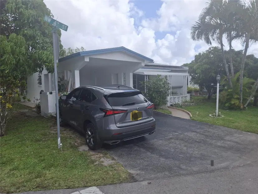 Picture of 4933 NW 43Rd St, Lauderdale Lakes FL 33319