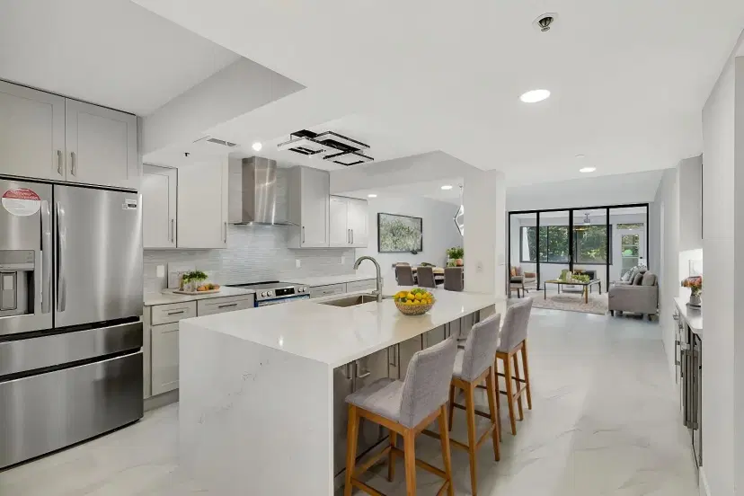 Picture of 6420 Boca Del Mar Drive 104, Boca Raton FL 33433