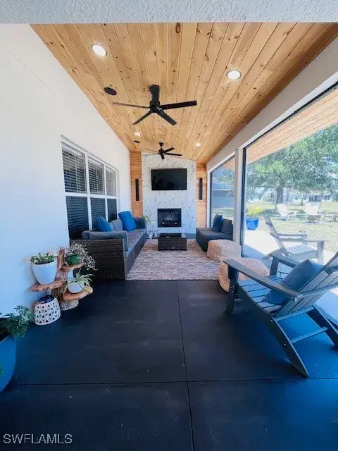 Picture of 25393 Durango Ct, Punta Gorda FL 33955