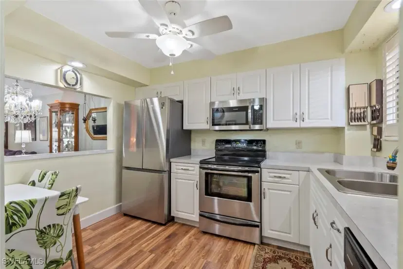 Picture of 2121 Collier Ave 105, Fort Myers FL 33901