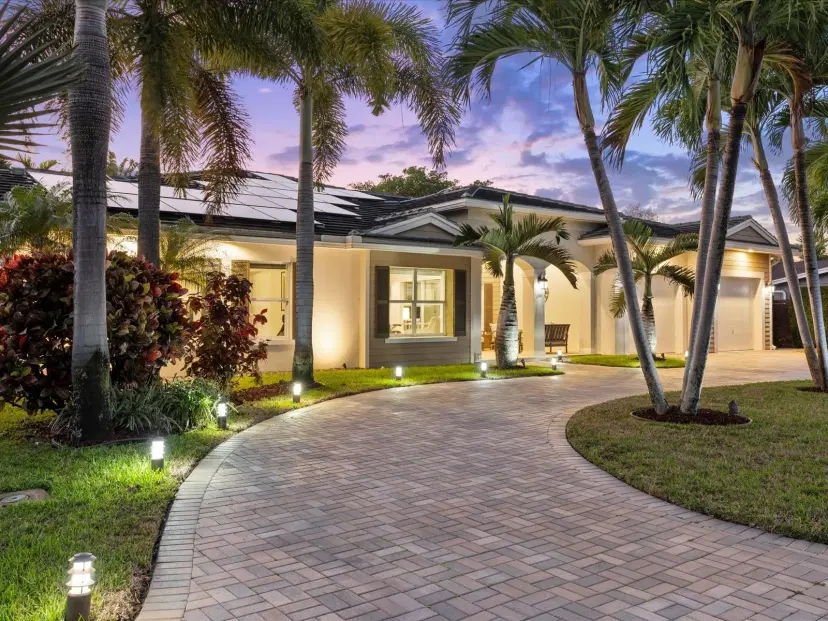 Picture of 2717 NE 2Nd Ave, Wilton Manors FL 33334