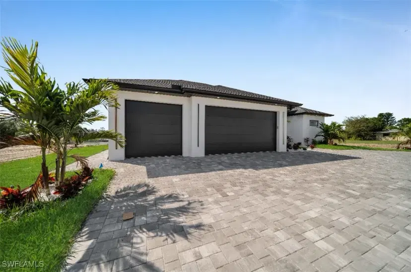 Picture of 414 Nicholas Pkwy E, Cape Coral FL 33990