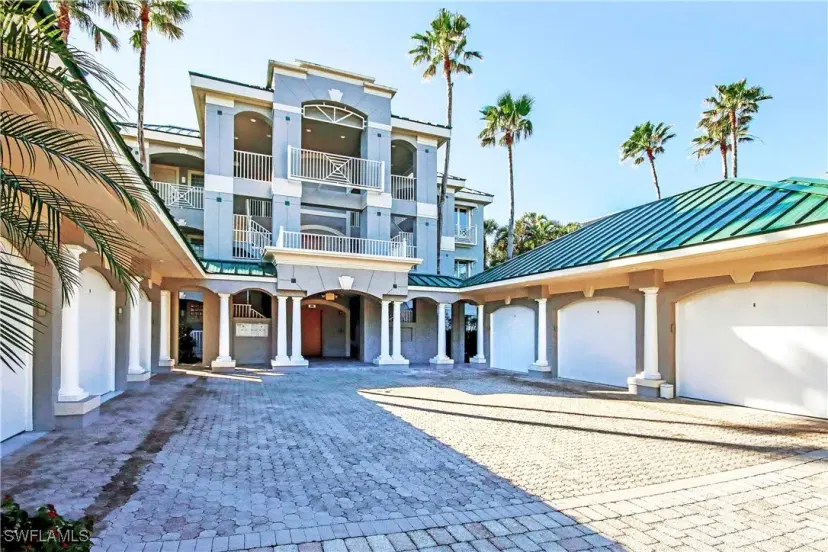 Picture of 5775 Baltusrol Ct 302, Sanibel FL 33957