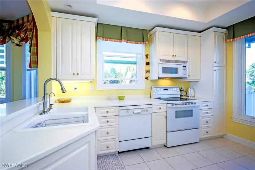 Picture of 5775 Baltusrol Ct 302, Sanibel FL 33957