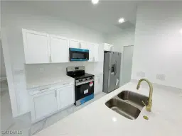 Picture of 1119 NW 22Nd St, Cape Coral, FL 33993