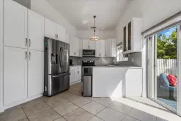 Picture of 1975 NW 191 Ave, Pembroke Pines, FL 33029