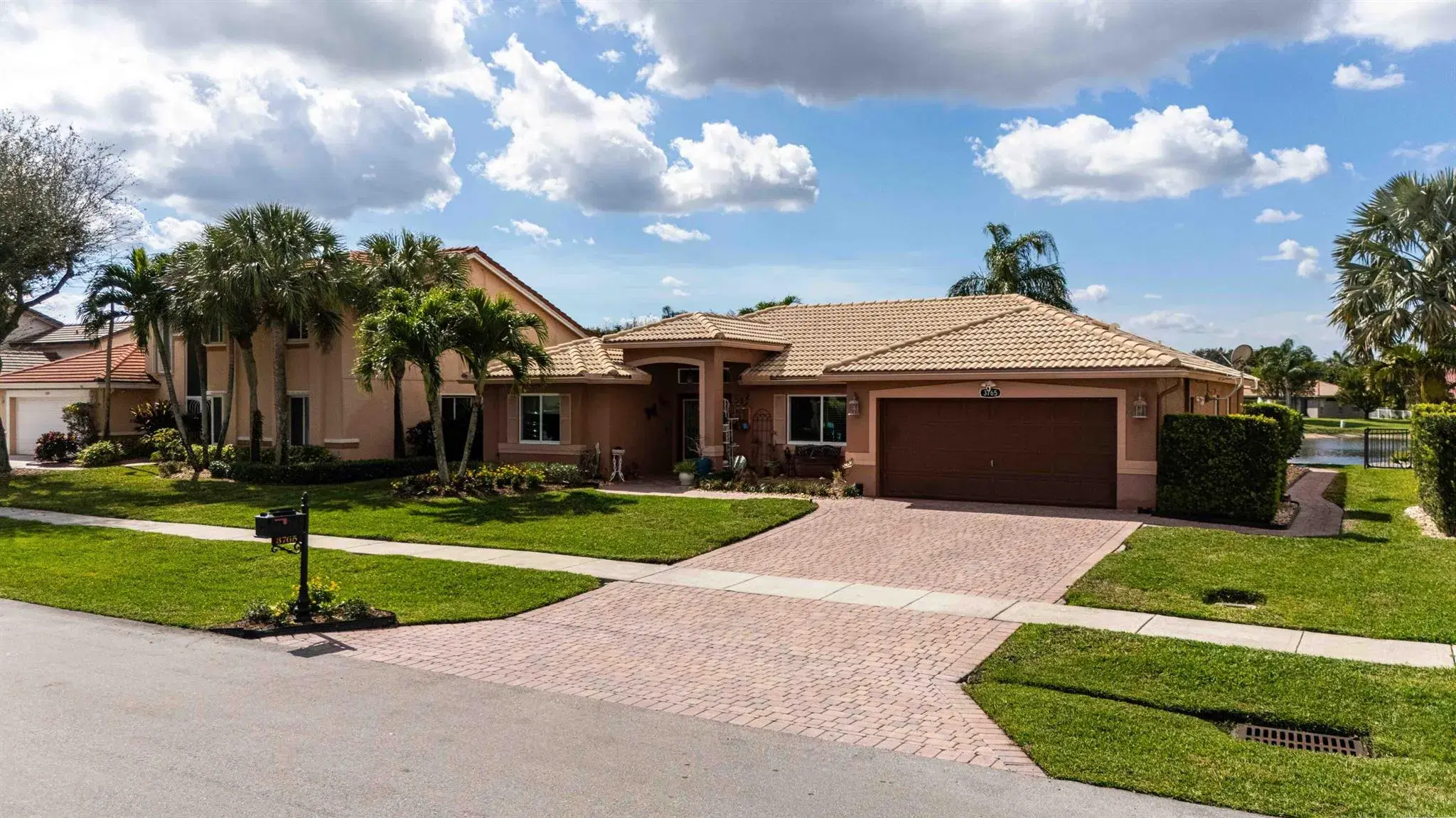 Picture of 3765 Cypress Lake Drive, Lake Worth, FL 33467