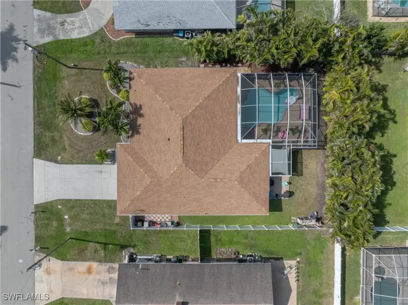 Picture of 605 SE 24Th St, Cape Coral FL 33990