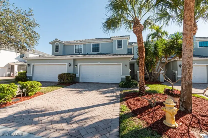 Picture of 15496 Summit Place Cir 115, Naples FL 34119