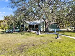 Picture of 15941 Cindy Ct, Fort Myers, FL 33908