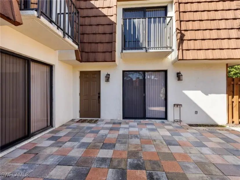 Picture of 1430 Park Shore Cir 4, Fort Myers FL 33901