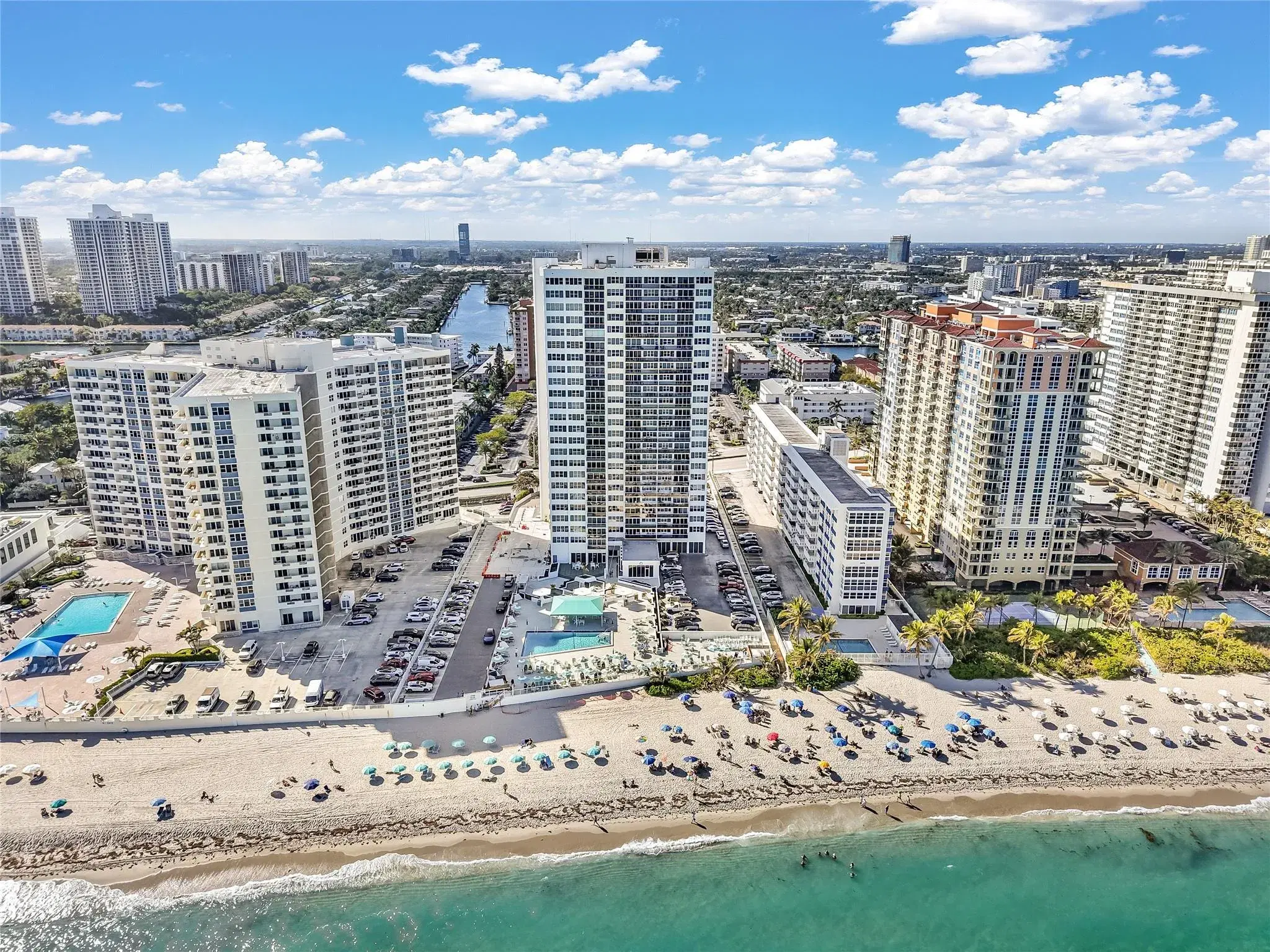 Picture of 3140 S Ocean Dr 208, Hallandale Beach, FL 33009
