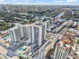 Picture of 3140 S Ocean Dr 208, Hallandale Beach, FL 33009